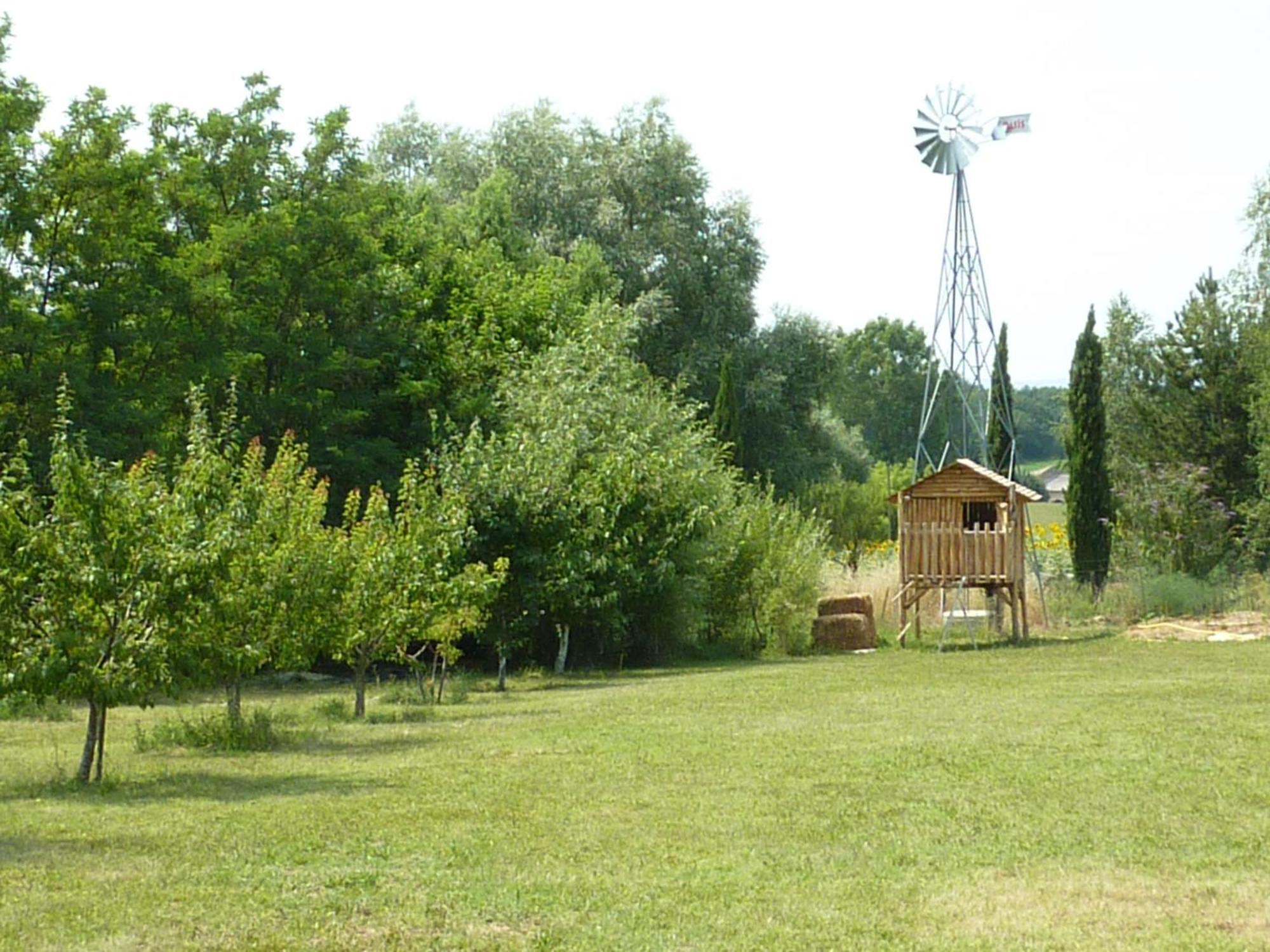 La Source, Vegetarian Guest House Chabeuil エクステリア 写真