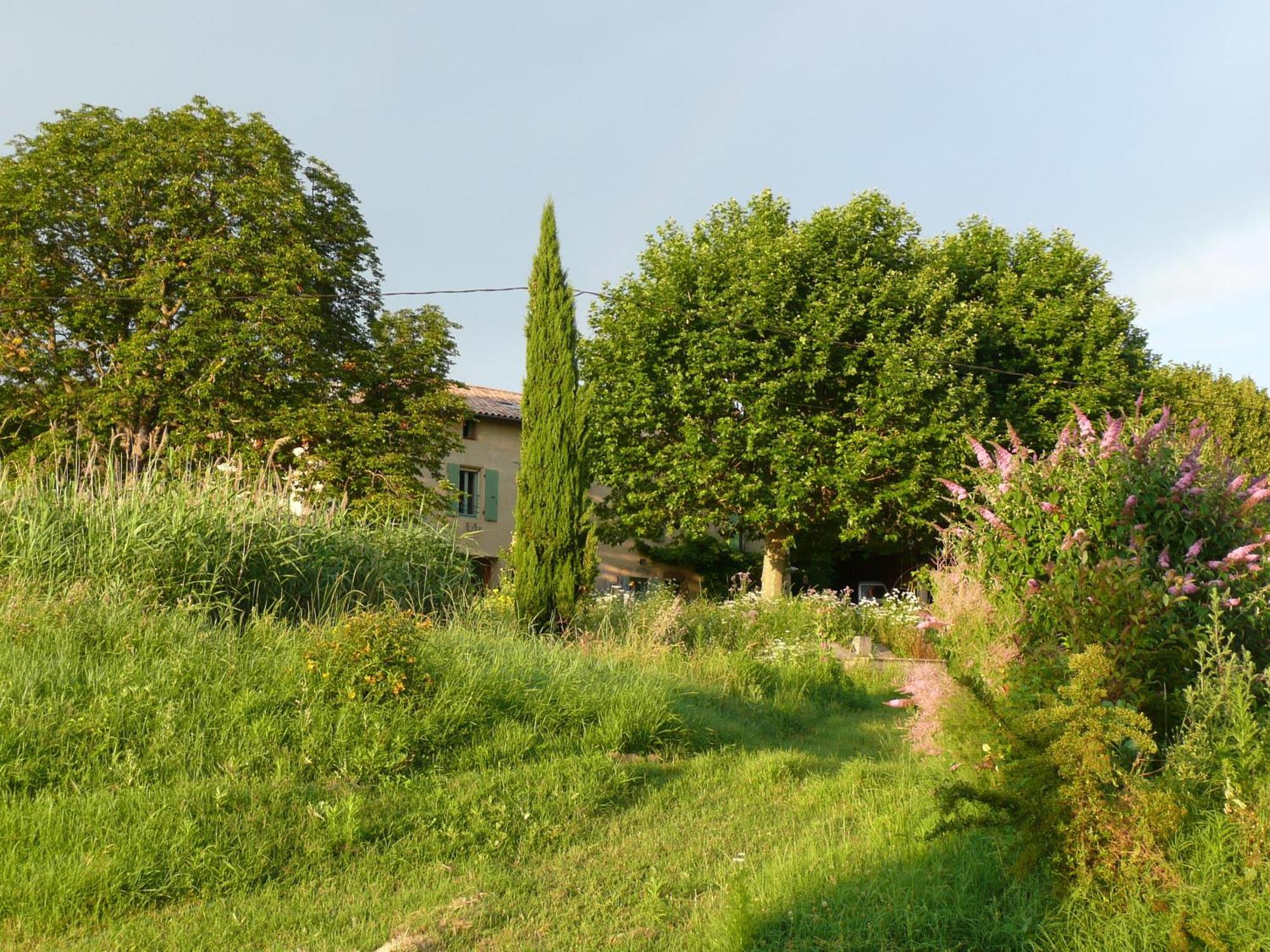 La Source, Vegetarian Guest House Chabeuil エクステリア 写真